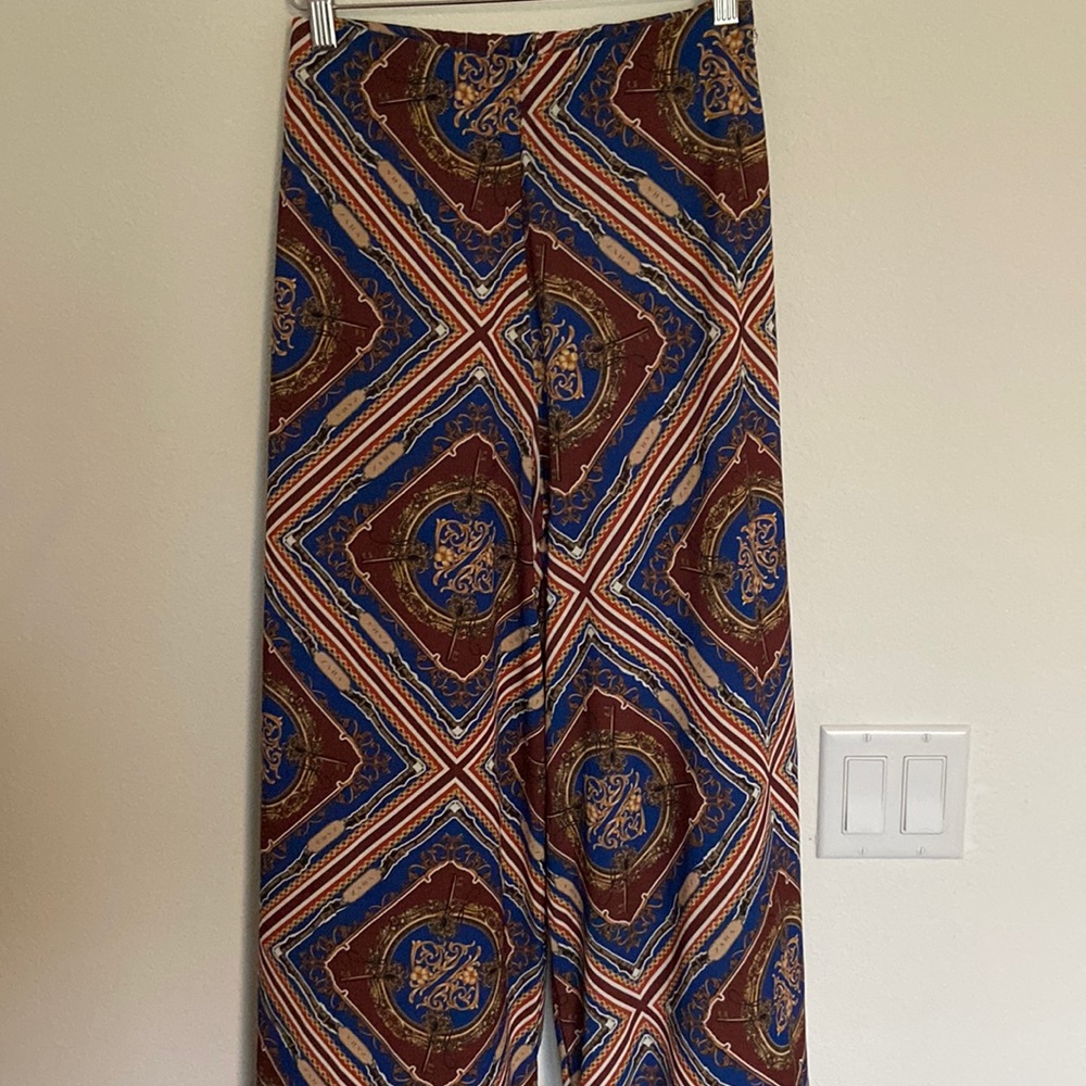 ZARA WIDE LEG PRINT PANTS